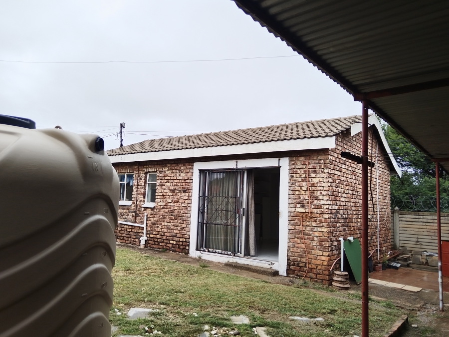 3 Bedroom Property for Sale in Warrenton Northern Cape